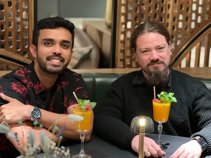 With Vigoo in London